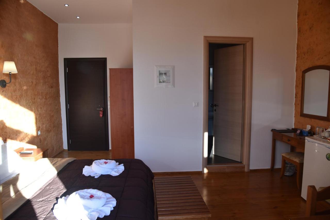 Santrivani Rooms Chania  Bagian luar foto