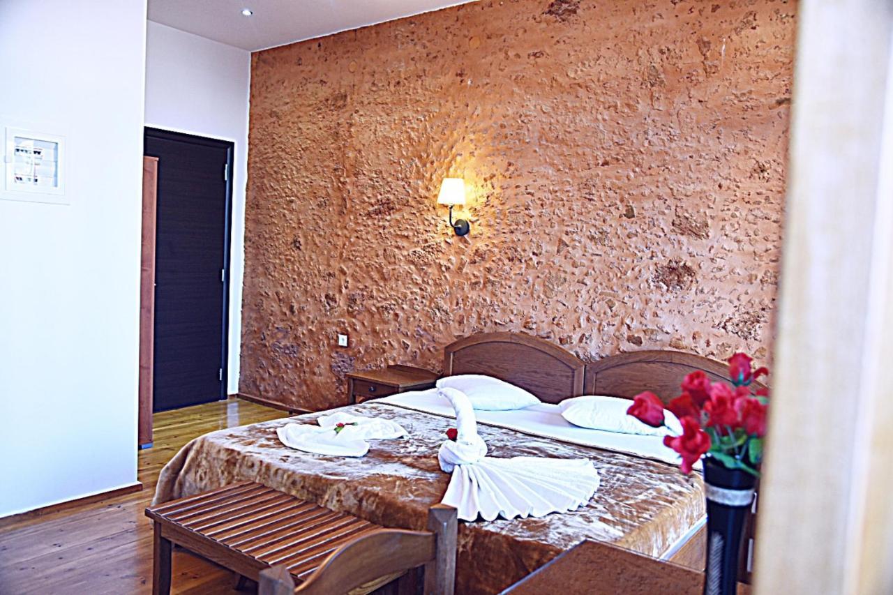 Santrivani Rooms Chania  Bagian luar foto